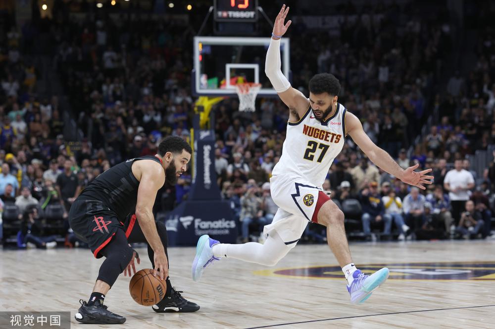 在谈论韦斯 在谈论韦斯